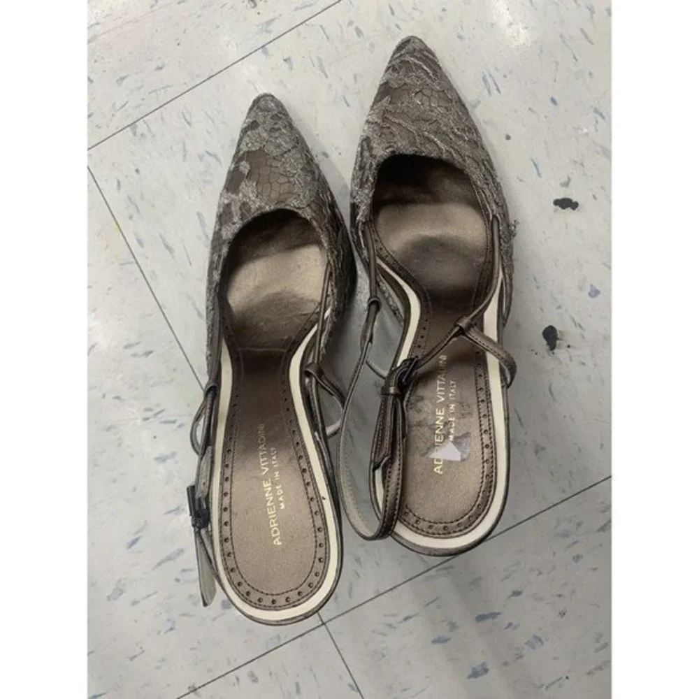 Adrienne Vittadini silver lace over dark leather heels size‎ 8M